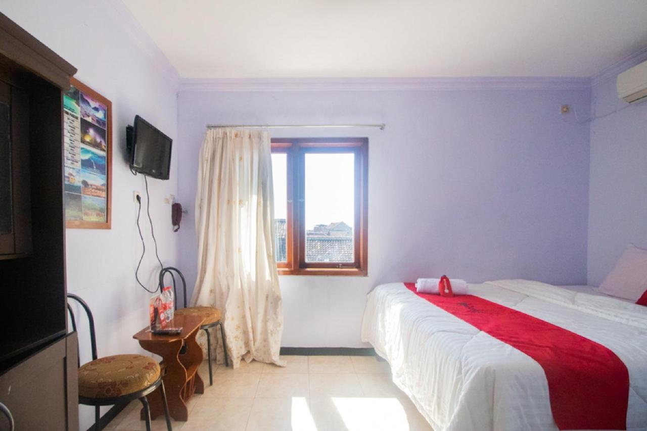 Reddoorz Near Pantai Boom Hotell Banyuwangi  Exteriör bild