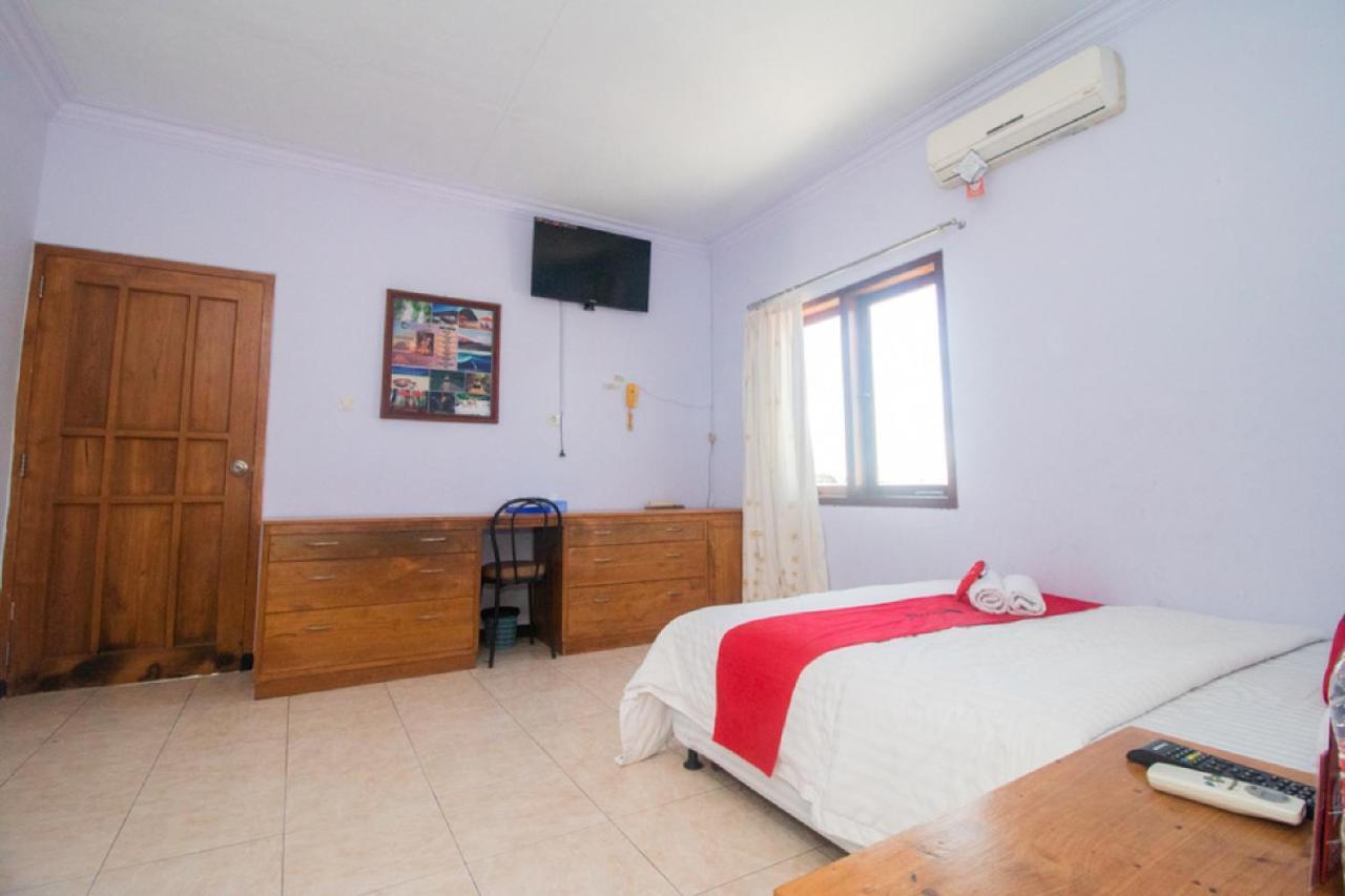 Reddoorz Near Pantai Boom Hotell Banyuwangi  Exteriör bild